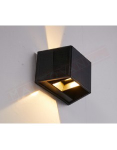 Lampada solare da parete up e down in plastica nera con pannelli fotovoltatici e led 154x99x96h 40 lumen 6w led