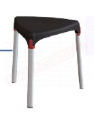 Sgabello con seduta nera e tre gambe in alluminio altezza da 42.5 seduta 40 cm per persone massimo 150 kg