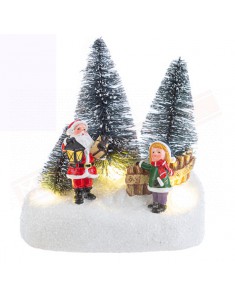 Paesaggio natalizio in resina con led cm 11x6.5 h.13 con alberi Babbo Natale con lanterna e pacco doni con bimba