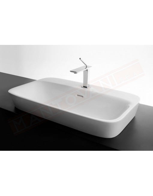 Lavabo Bagno Soul 700x420xh100 bianco opaco . Valdama lavabo da incasso disegnato da Monia Marzano con foro rubinetto.